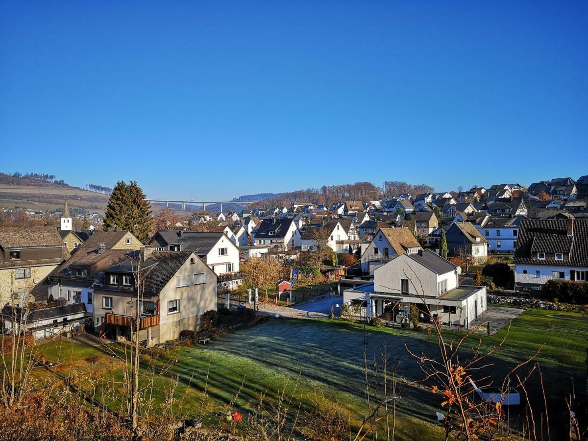 Ferienwohnung "Am Kreuzfelsen" Bestwig Eksteriør billede